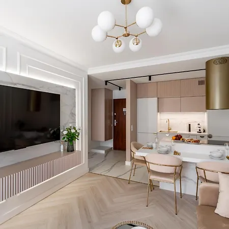 Pradnik Czerwony Business - Terrace, Parking - By Rentujemy *