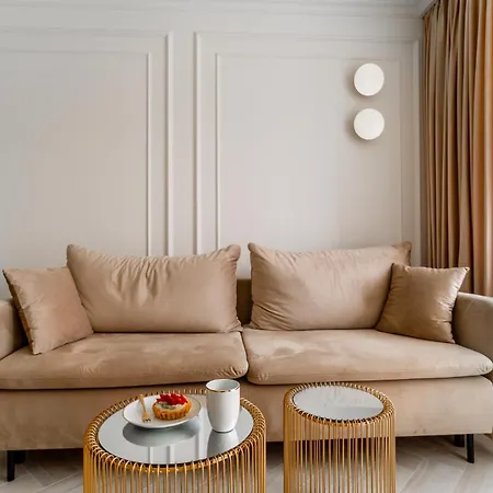 Apartment Pradnik Czerwony Business - Terrace, Parking - By Rentujemy