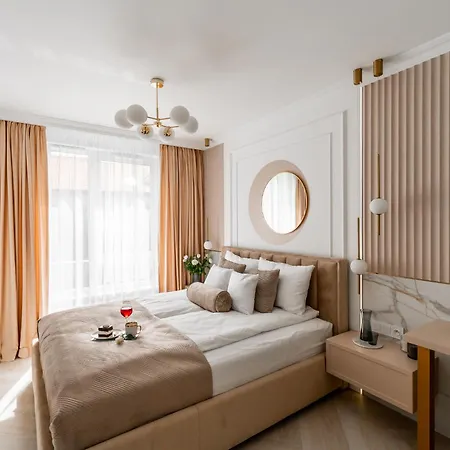 Pradnik Czerwony Business - Terrace, Parking - By Rentujemy Apartment *